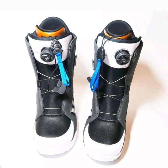adidas tencza adv snowboard boots